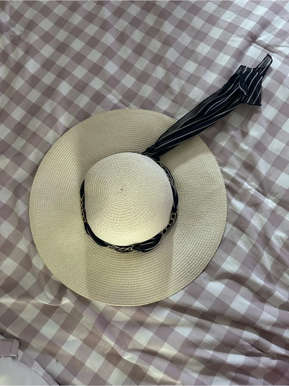 Ellen Tracy Cream Straw Sun Hat with Navy Chain & Ribbon Trim